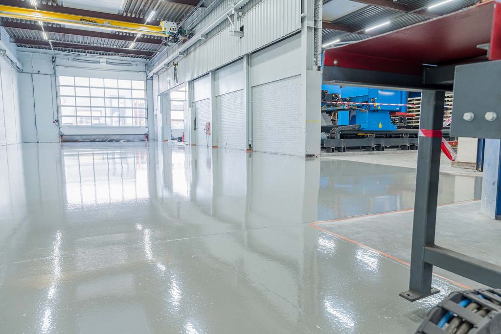 Coating betonvloer Nijborg Staal Renswoude Hardeman Vloerbewerking 5